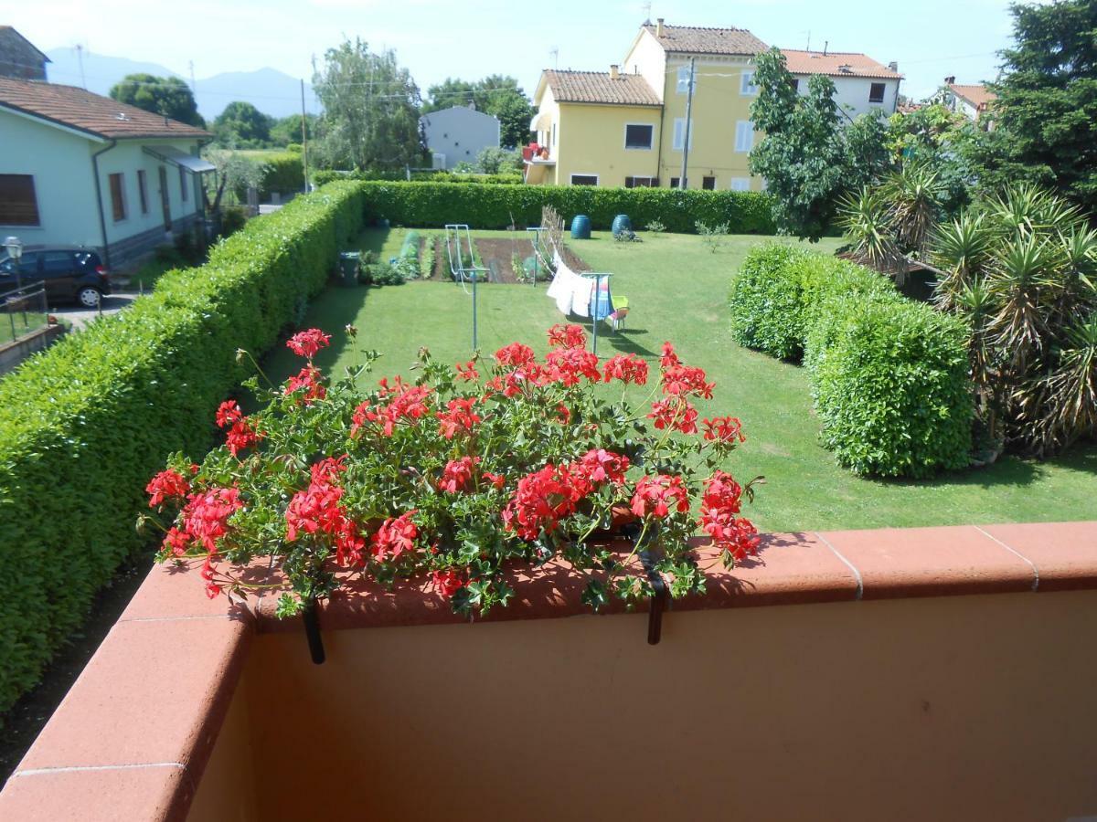 Casa Vacanze Orsi Λούκα Εξωτερικό φωτογραφία