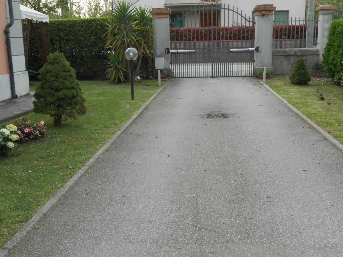 Casa Vacanze Orsi Λούκα Εξωτερικό φωτογραφία